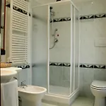Shasa Hotel 3*