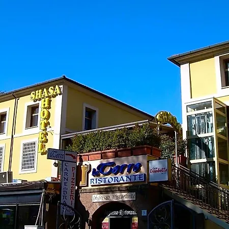 Shasa Hotel